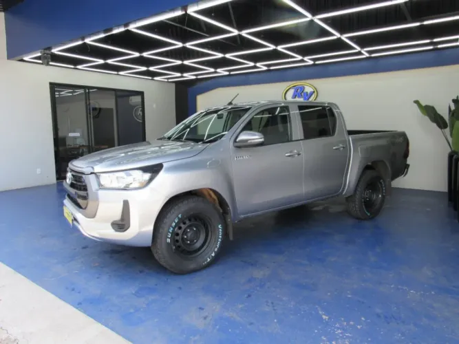 Toyota Hilux CD 4X4 2.8 Diesel Mec. 2022