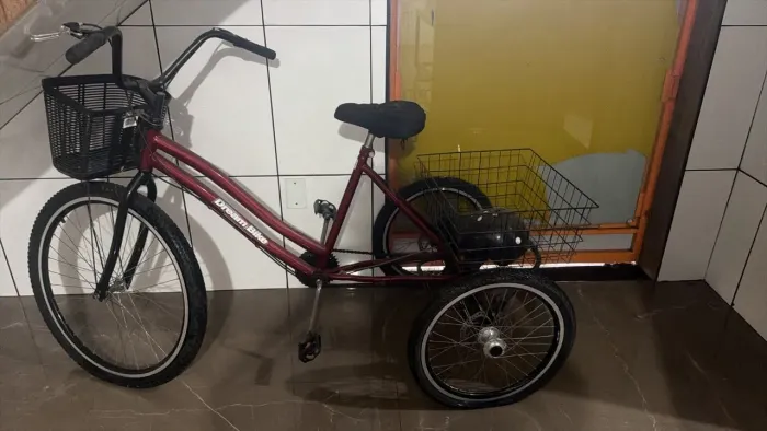 Bicicleta novinha 