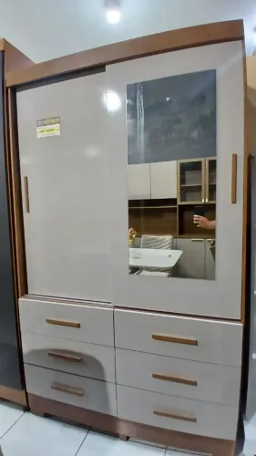 Guarda-roupa branco de correr com 6 gavetas