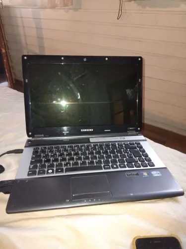 Lap top Samsung   no estado