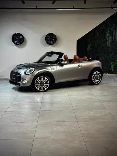 Mini Cooper Cabrio S 2.0 16V Aut. 2018