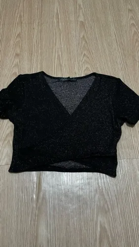 Blusa brilhosa Renner