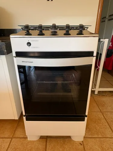 Fogão Brastemp 4 Bocas - usado poucas vezes