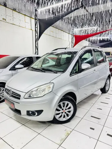 Fiat Idea Attractive 1.4 Fire Flex 8V 5P 2013