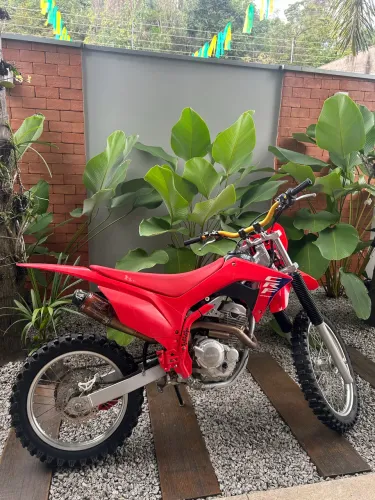 HONDA CRF 250 F 2025 SUPER NOVA