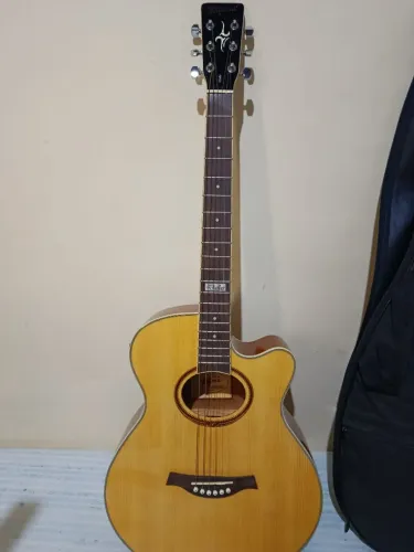 Violão Tagima Dallas (usado 1 vez apenas)