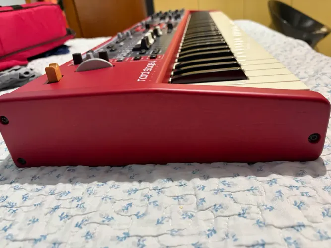 NORD STAGE 4 73 teclas ( SOMENTE ESTA SEMANA)