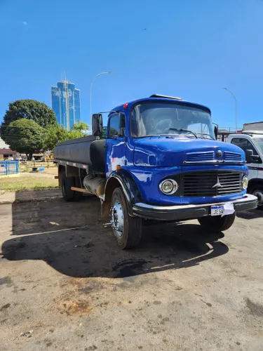 Vendo ou troco caminhão 11/13 tanque pipa de 10 mil litros