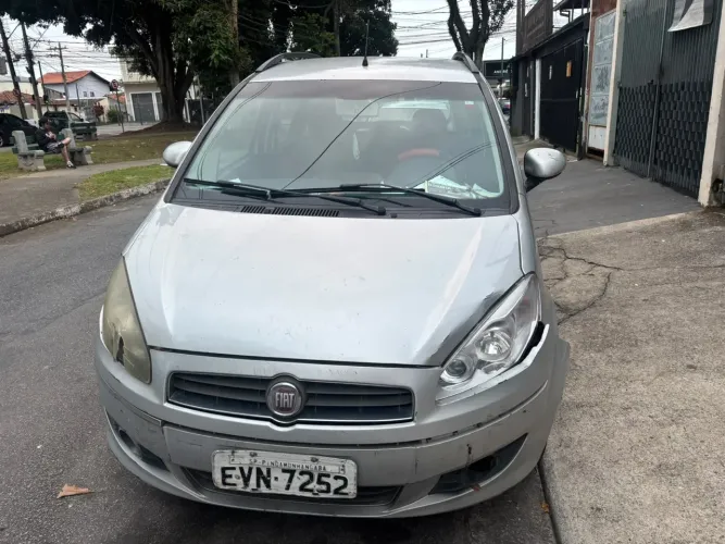 Fiat Idea Essence Dualogic 1.6 Flex 16V 5P 2012