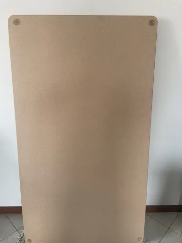 Mesa de jantar sem vidro 6 lugares usada