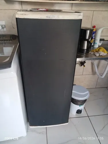 Freezer vertical 100% funcionando 160l