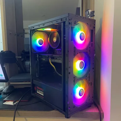 PC Gamer Kit AMD 4700s Ryzen 7 + 16gb RAM + placa de vídeo RX 590 8GB