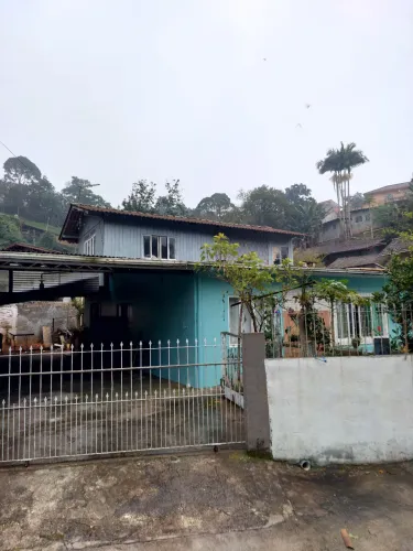 Casa no bairro colônia Santana