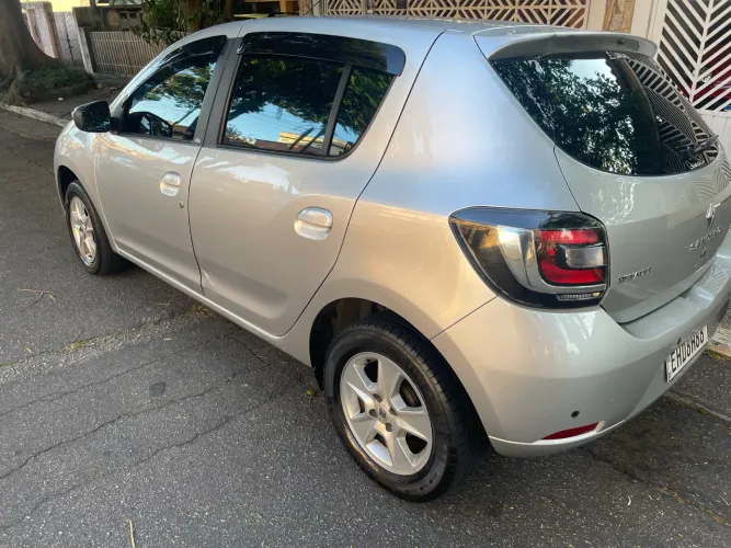 Renault Sandero Vibe Flex 1.0 12V 5P 2019
