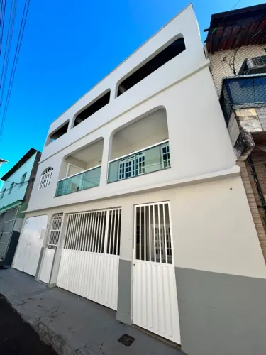 Alugo casa no Bairro Fátima (térreo) com 3 quartos/suite