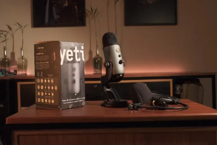 Microfone Blue Yeti Ultimate completo na caixa + acessórios