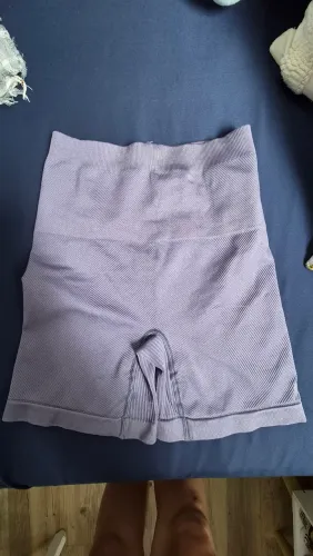 Shorts academia