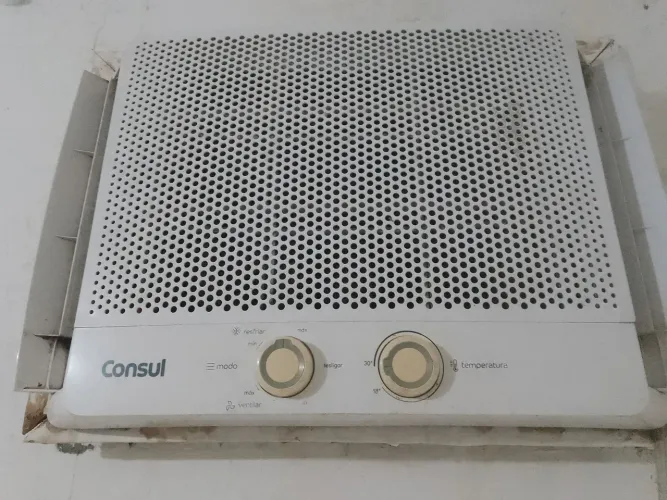 Vendo ar condicionado 10 mil BTUs Consul