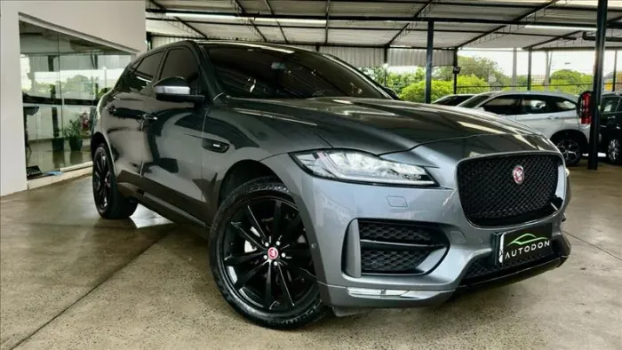 Jaguar F-Pace Fpace R-Sport 2.0 Turbo 250cv AWD 2018 Top Única Dona com Apenas 56.000km