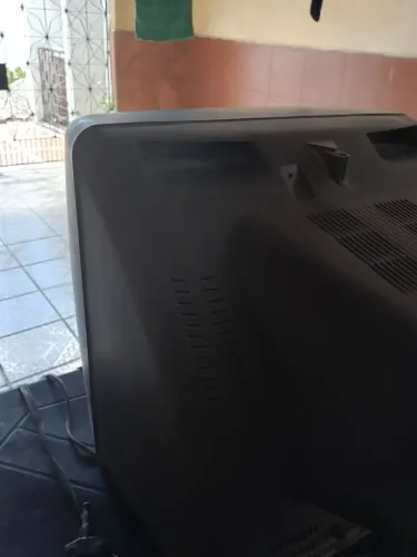 Tv tubo antiga 