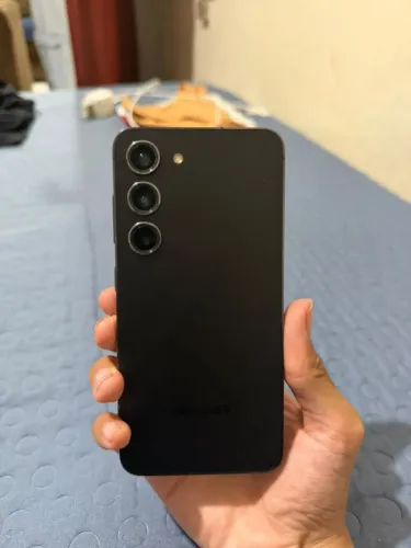 Samsung s23 ( ACEITO OFERTAS, Troco também em celular com torna do interessando(a) )