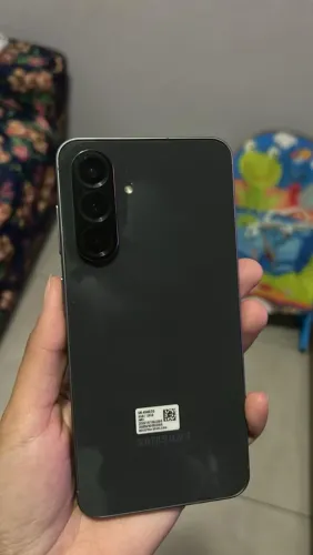 Smartphone Samsung a56, novo tem caixa nota fiscal e está na garantia da Samsung