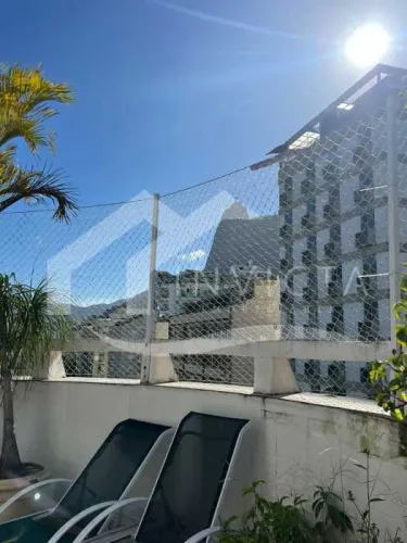 EXCELENTE COBERTURA LINEAR COM VISTA CRITO