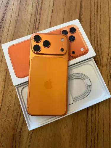 iPhone 17 pro Max 256 GB - Laranja Cósmico
