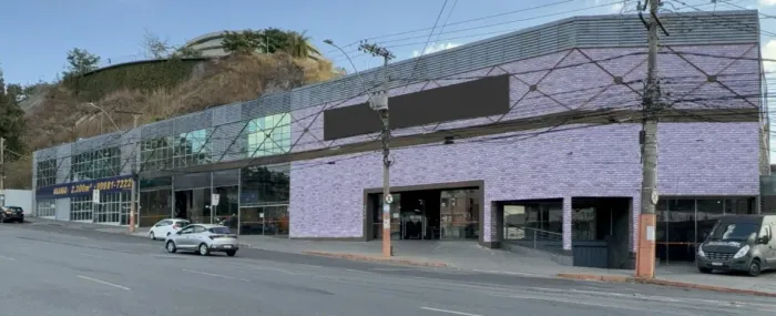 LOJAS PARA LOCAÇÃO NA AV., RAJA GABAGLIA 