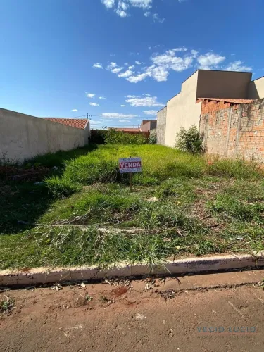 Terreno à Venda no Residencial Frei Jeronimo em Jataizinho