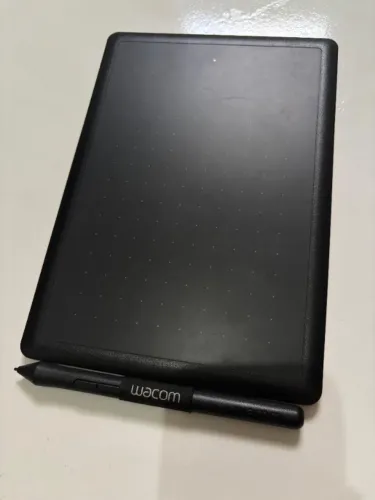 Mesa Digitalizadora Wacom Pequena - One CTL472