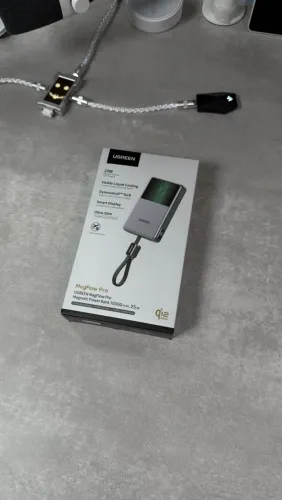 Powerbank Ugreen MagFlow Pro Magnético