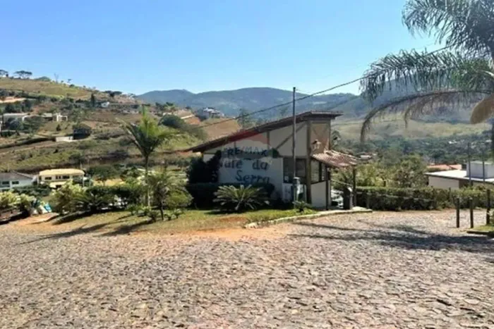 Terreno à venda no Condomínio Fechado Vale da Serra Juiz de Fora/MG
