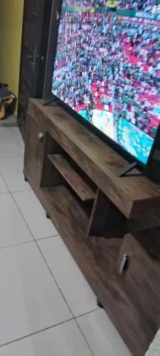 Estante de sala