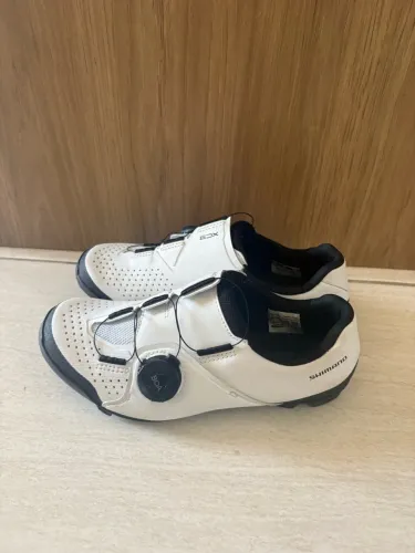 Sapatilha Mtb Shimano Sh-xc300 Branca Tamanho: 35br - taco incluso