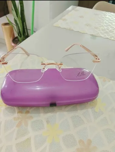 Vendo armação de óculos de grau