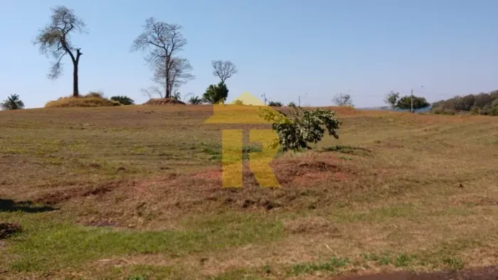 Terreno em Condomínio à Venda em Fronteira-MG - Bairro Damha Baías de Santa Mônica - 850m²