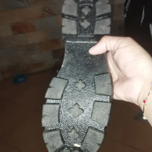 Sapato tratorado