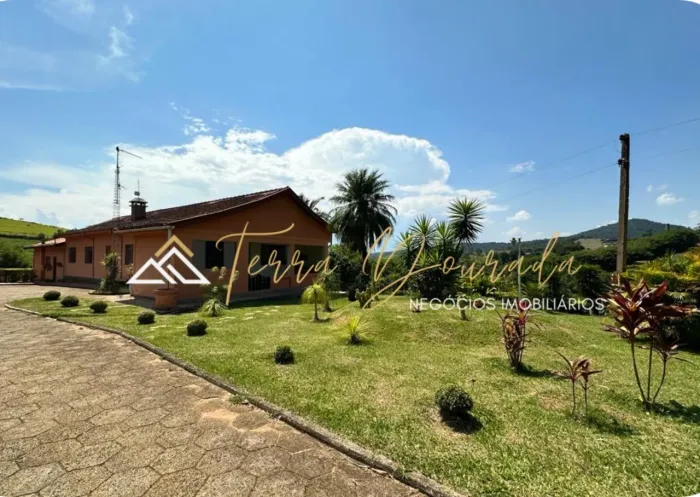 CHÁCARA Á VENDA EM PARAISOPÓLIS-MG