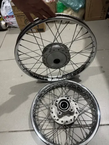 Vendo rodas da pop 110 original
