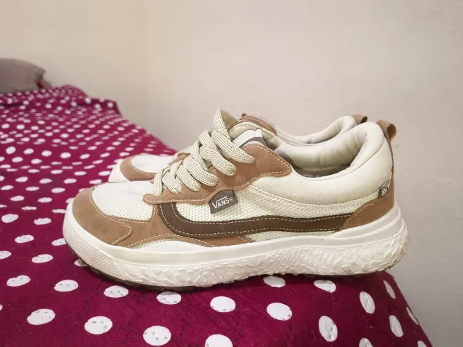 Tênis Vans 