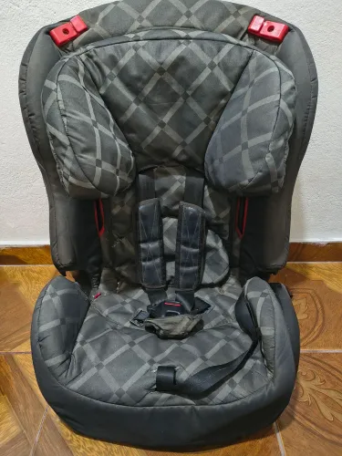 Cadeirinha para Auto Burigotto (9 a 36kg)