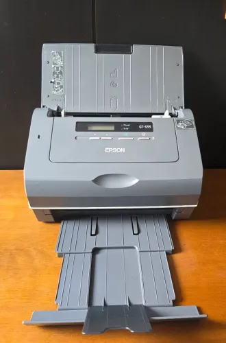 Digitalizadora profissional Epson GT-S55