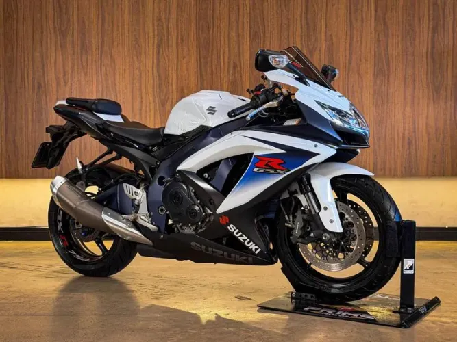 Suzuki GSX-R 750 W SRAD 2012