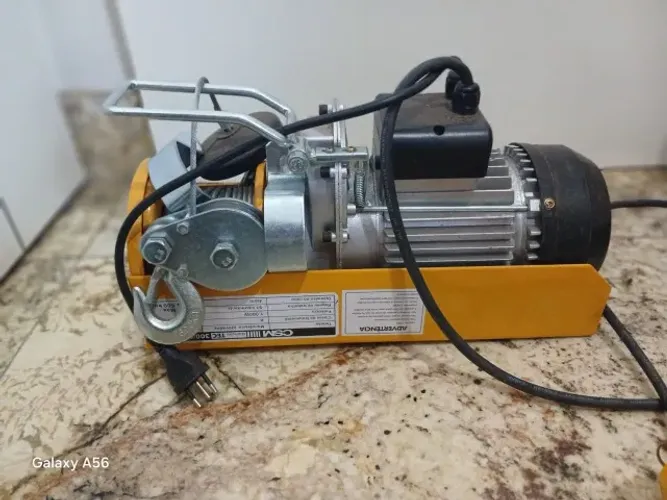 GUINCHO ELÉTRICO CSM TEC 300/600 (220w) NOVO. NUNCA USADO.