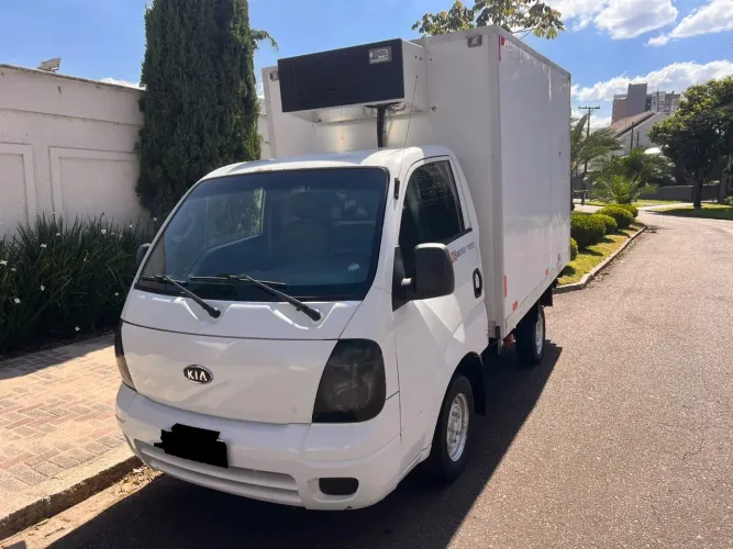 Kia Motors Bongo K-2500 2.5 4X2 TB Diesel 2011