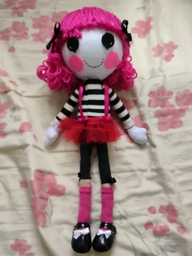Boneca Charlotte Charedes