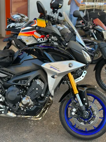 Tracer 900 GT 