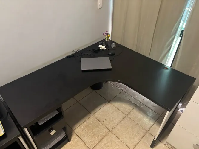 Mesa reforçada