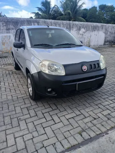 Fiat Uno Vivace Celeb. 1.0 EVO F.flex 8V 5P 2012